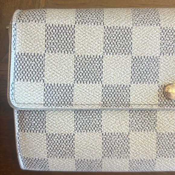 Louis Vuitton Wallet Damier Azur - Picture 2 of 12